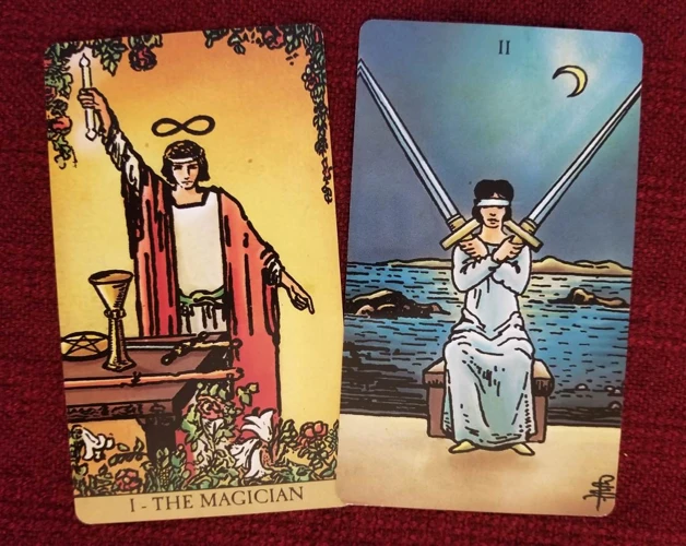 How To Interpret Tarot Card Combinations