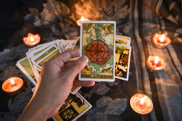 Using Tarot For Relationship Guidance